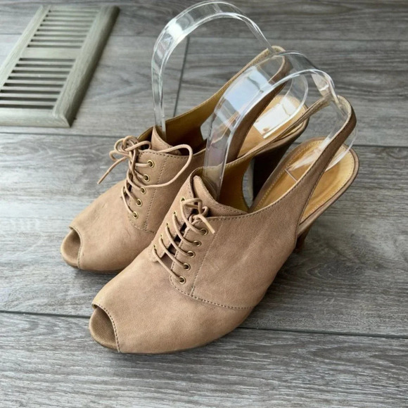 J Crew Peep Toe Lace Up  Tan Leather Slingback Wooden Heel Pumps - Picture 2 of 13